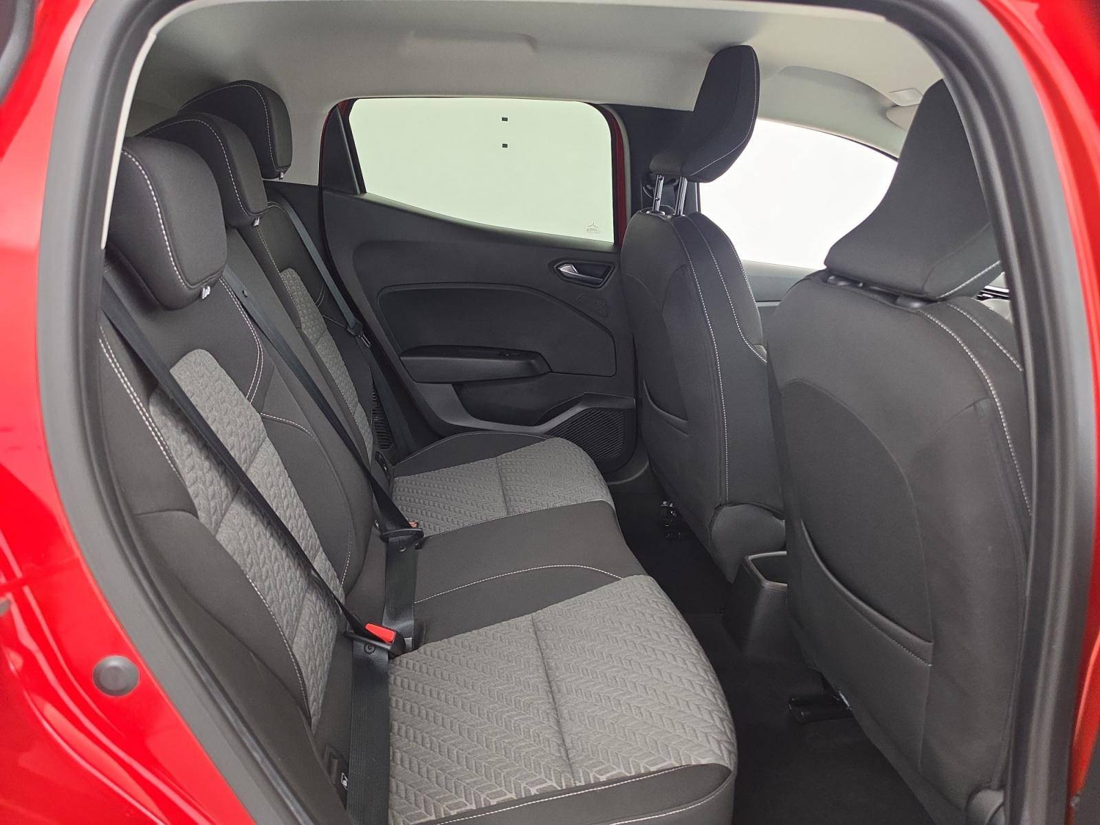 Vente en ligne Renault Clio 5 Clio E-Tech full hybrid 145 au prix de 15 690 €