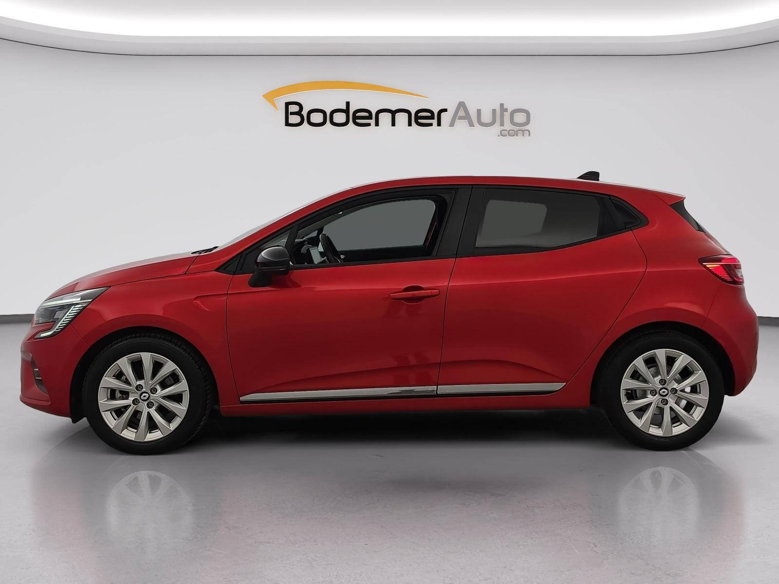 Renault Clio 5 Clio E-Tech full hybrid 145 occasion de 2023 en vente à Loudéac