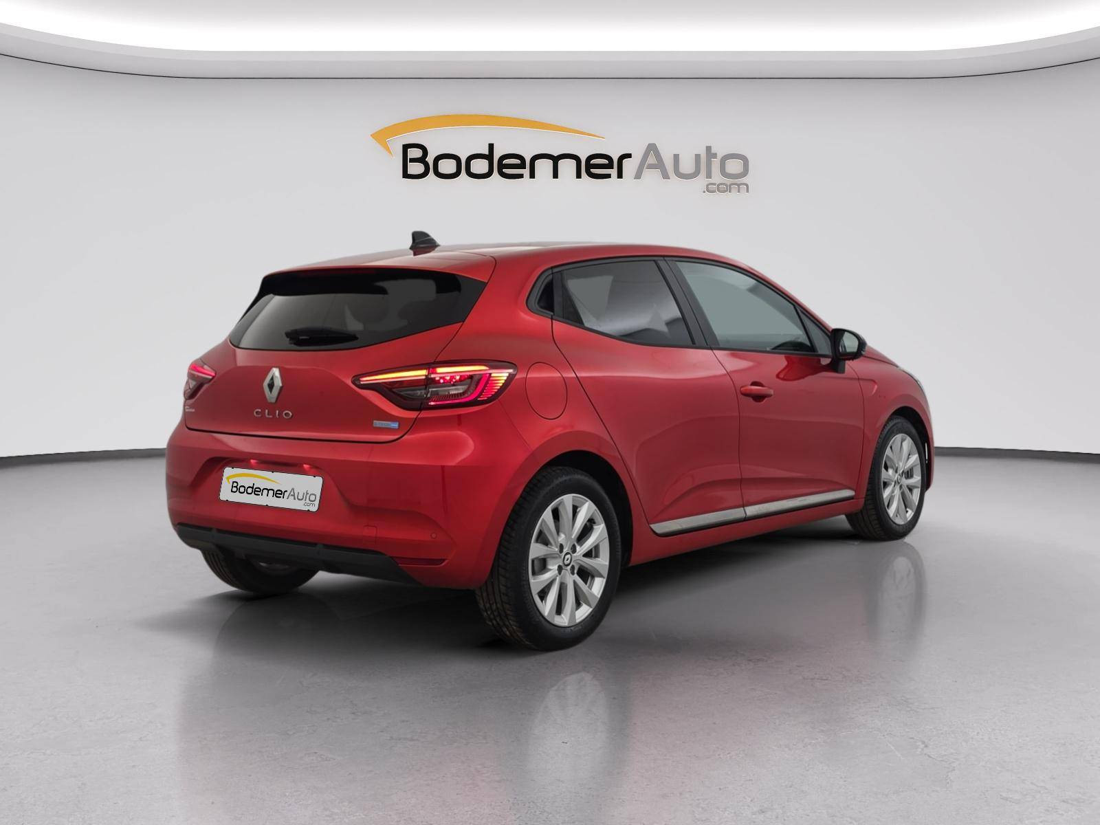 Vente en ligne Renault Clio 5 Clio E-Tech full hybrid 145 au prix de 15 690 €