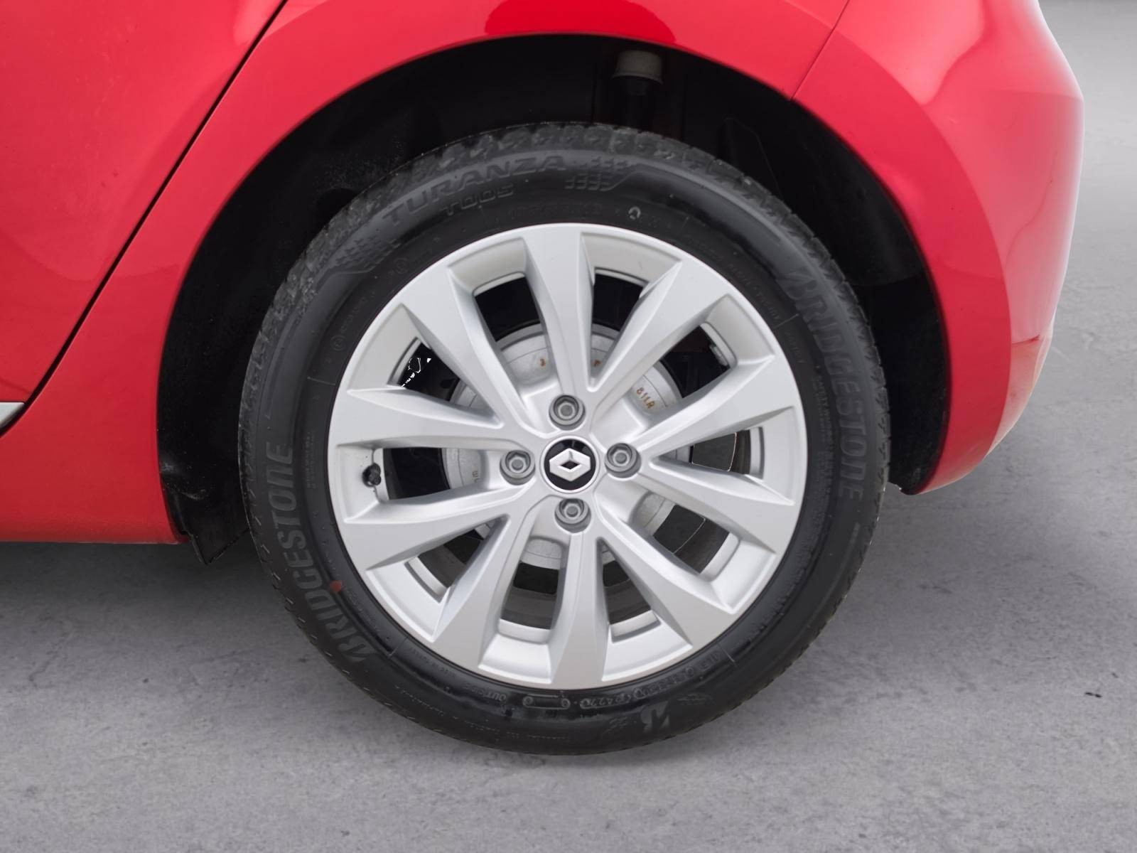 Vente en ligne Renault Clio 5 Clio E-Tech full hybrid 145 au prix de 15 690 €