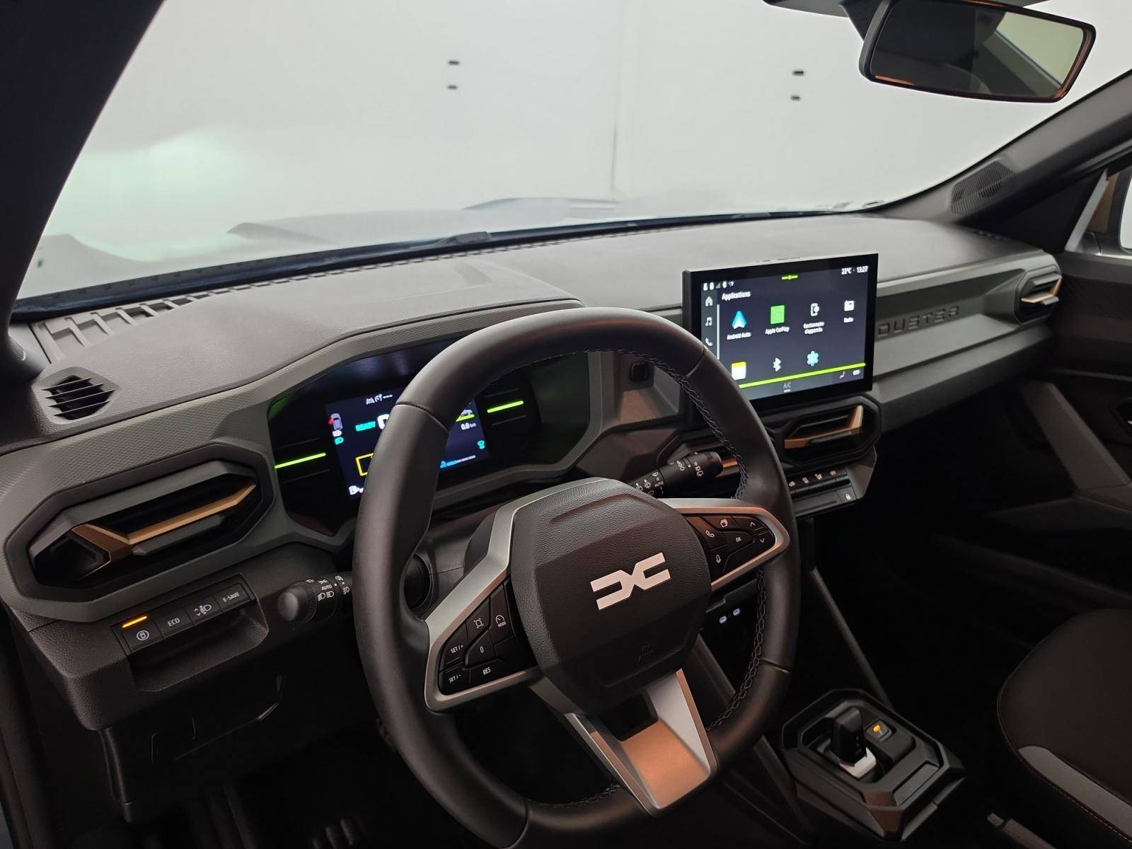 Vente en ligne Dacia Duster  Hybrid 140 au prix de 25 890 €