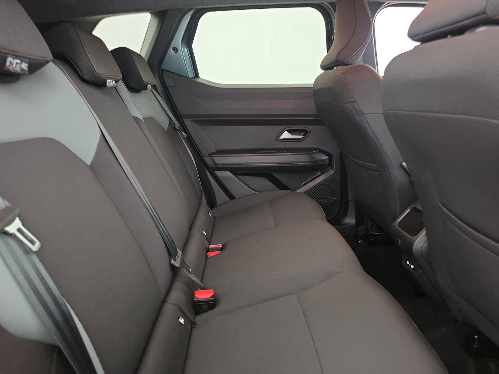 Vente en ligne Dacia Duster  Hybrid 140 au prix de 25 890 €