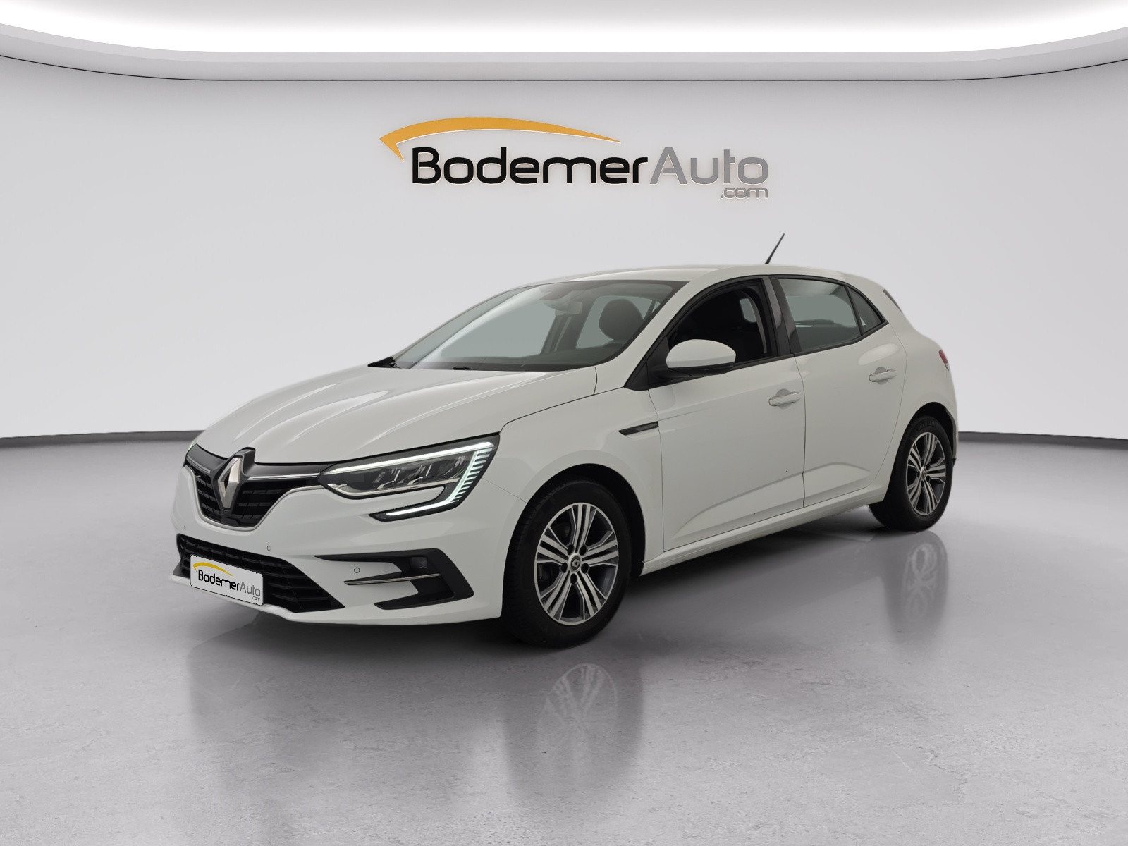 Renault Megane 4  Blue dCi 115 occasion de 2022 en vente à Loudéac