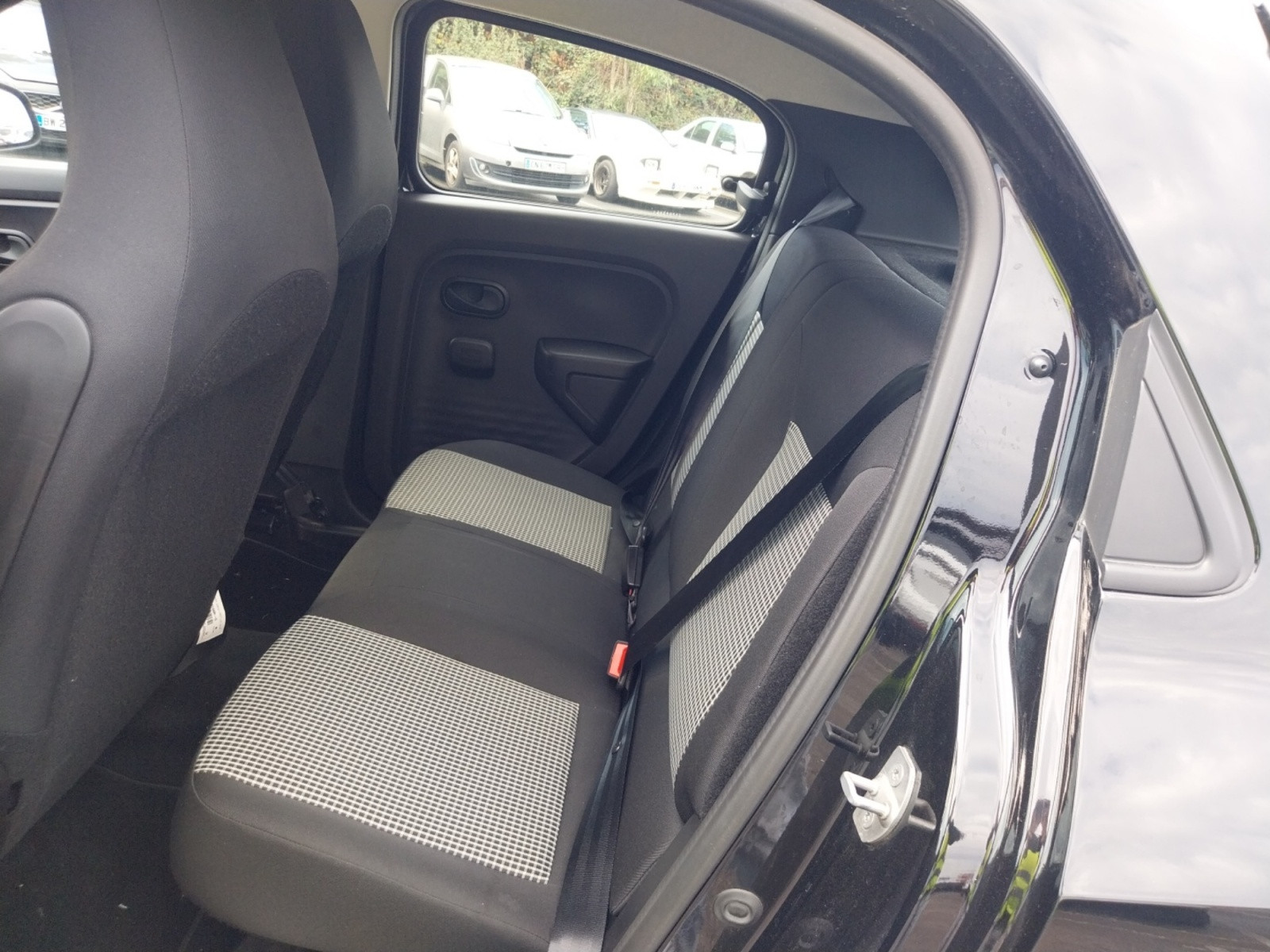 Vente en ligne Renault Twingo Electrique Twingo III E-Tech au prix de 12 590 €