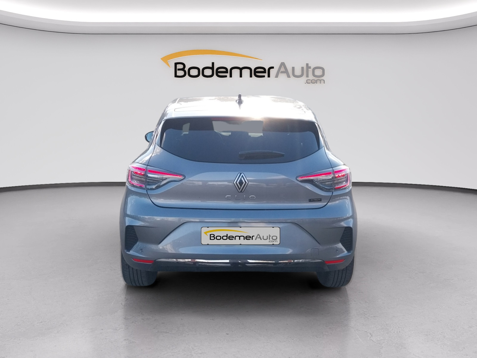 Vente en ligne Renault Clio 5 Clio E-Tech full hybrid 145 au prix de 17 990 €