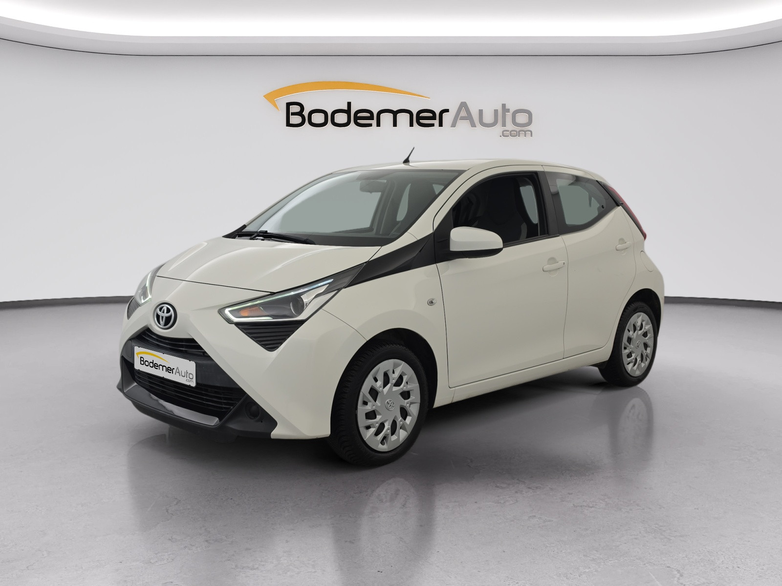 Toyota Aygo Aygo 1.0 VVT-i occasion de 2021 en vente à Guingamp