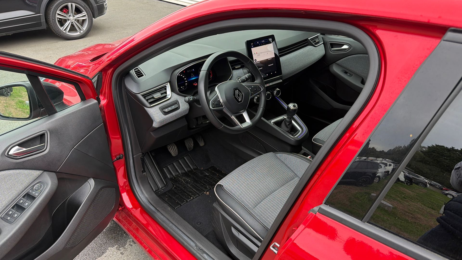 Vente en ligne Renault Clio 5 Clio TCe 90 au prix de 14 990 €