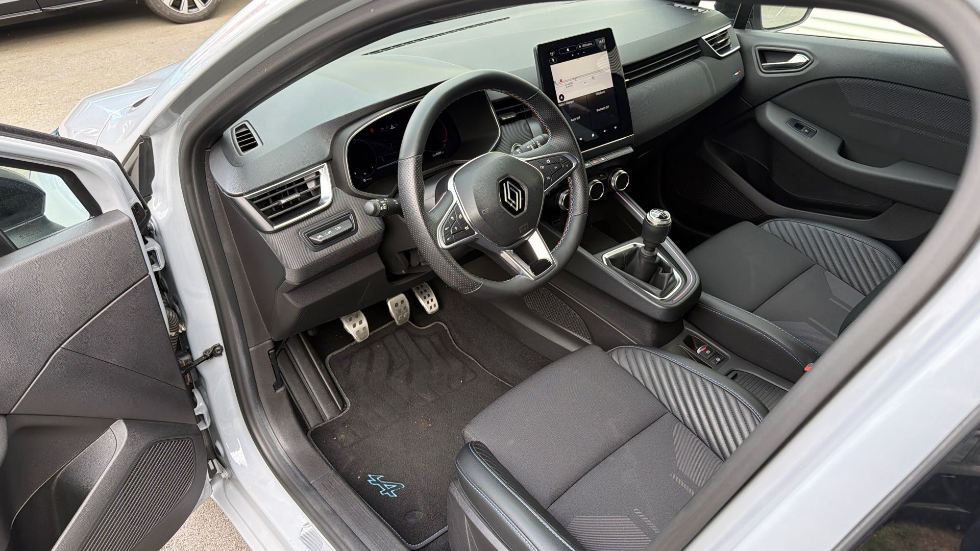Vente en ligne Renault Clio 5 Clio TCe 90 au prix de 17 590 €