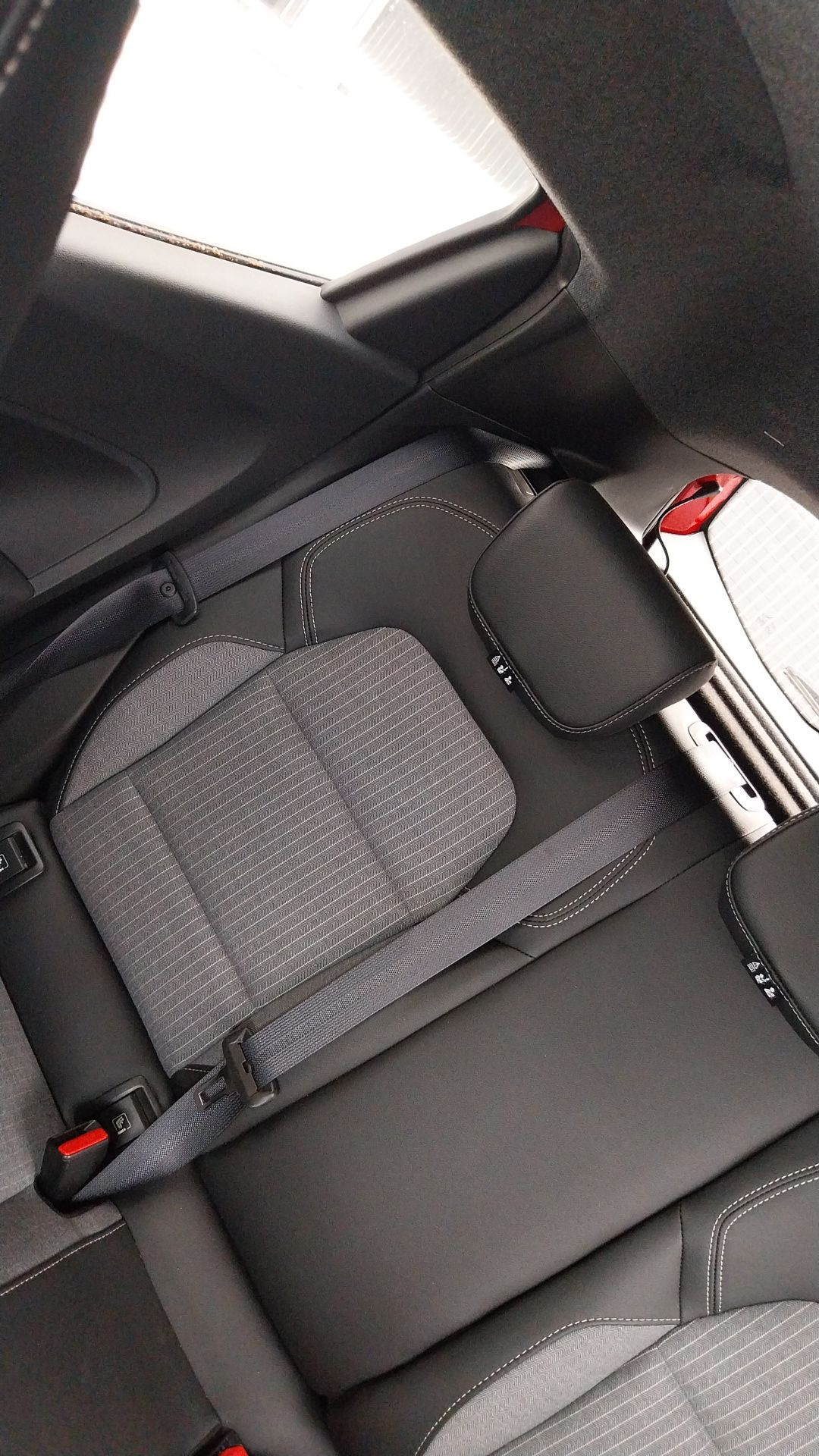 Vente en ligne Renault Clio 5 Clio TCe 90 au prix de 15 590 €