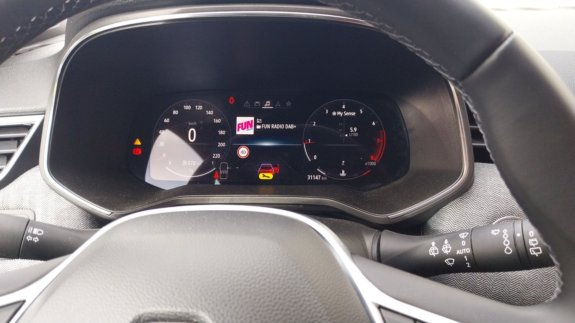 Vente en ligne Renault Clio 5 Clio TCe 90 au prix de 15 590 €