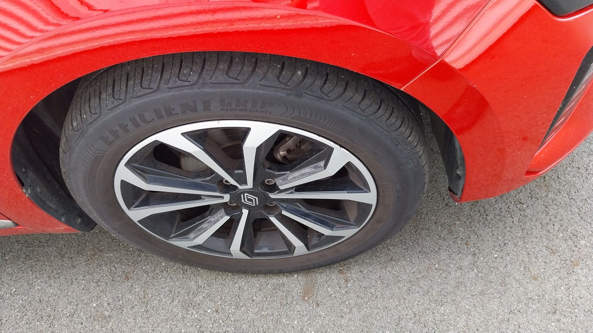 Vente en ligne Renault Clio 5 Clio TCe 90 au prix de 15 590 €