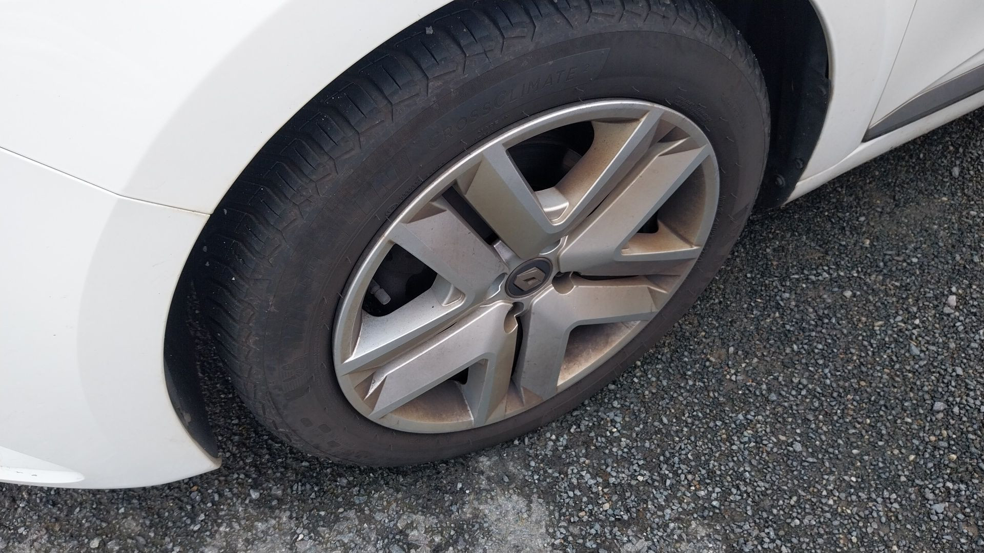 Vente en ligne Renault Clio 5 CLIO SOCIETE TCE 100 GPL - 21 au prix de 12 990 €