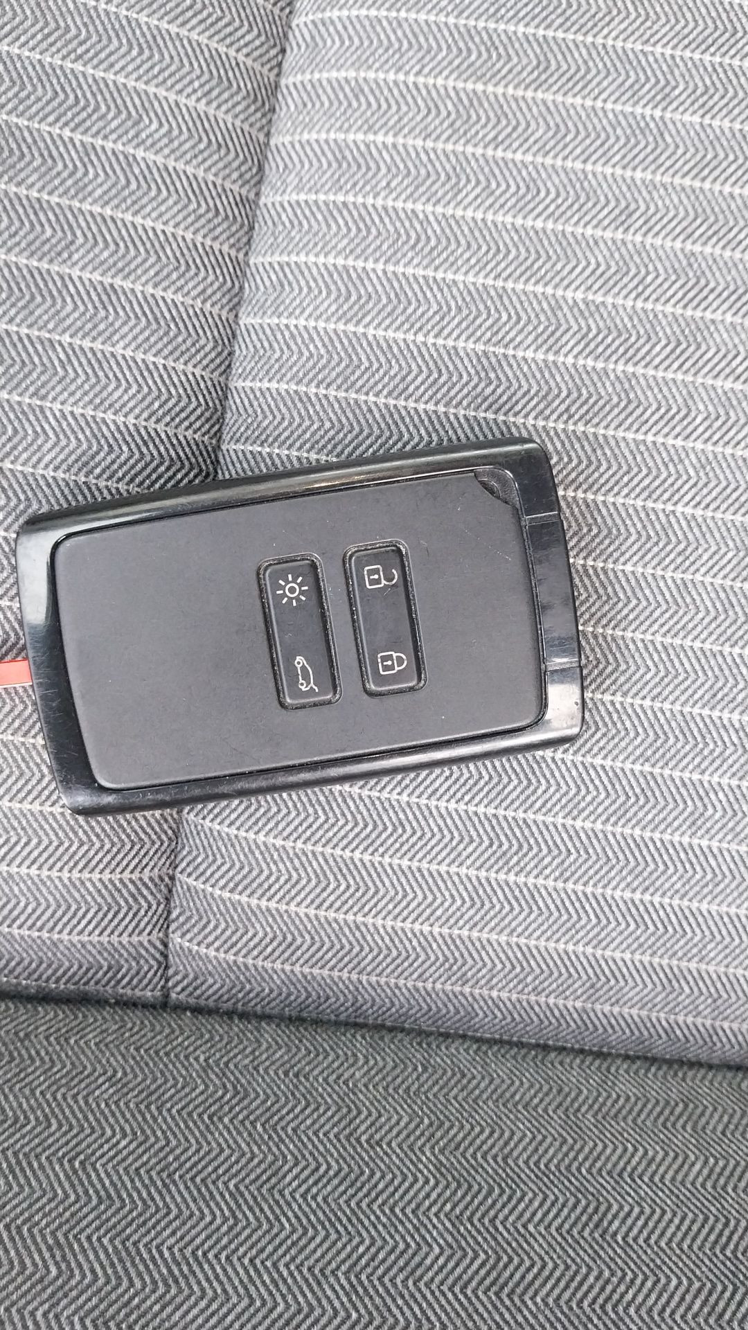 Vente en ligne Renault Clio 5 Clio TCe 90 au prix de 15 790 €
