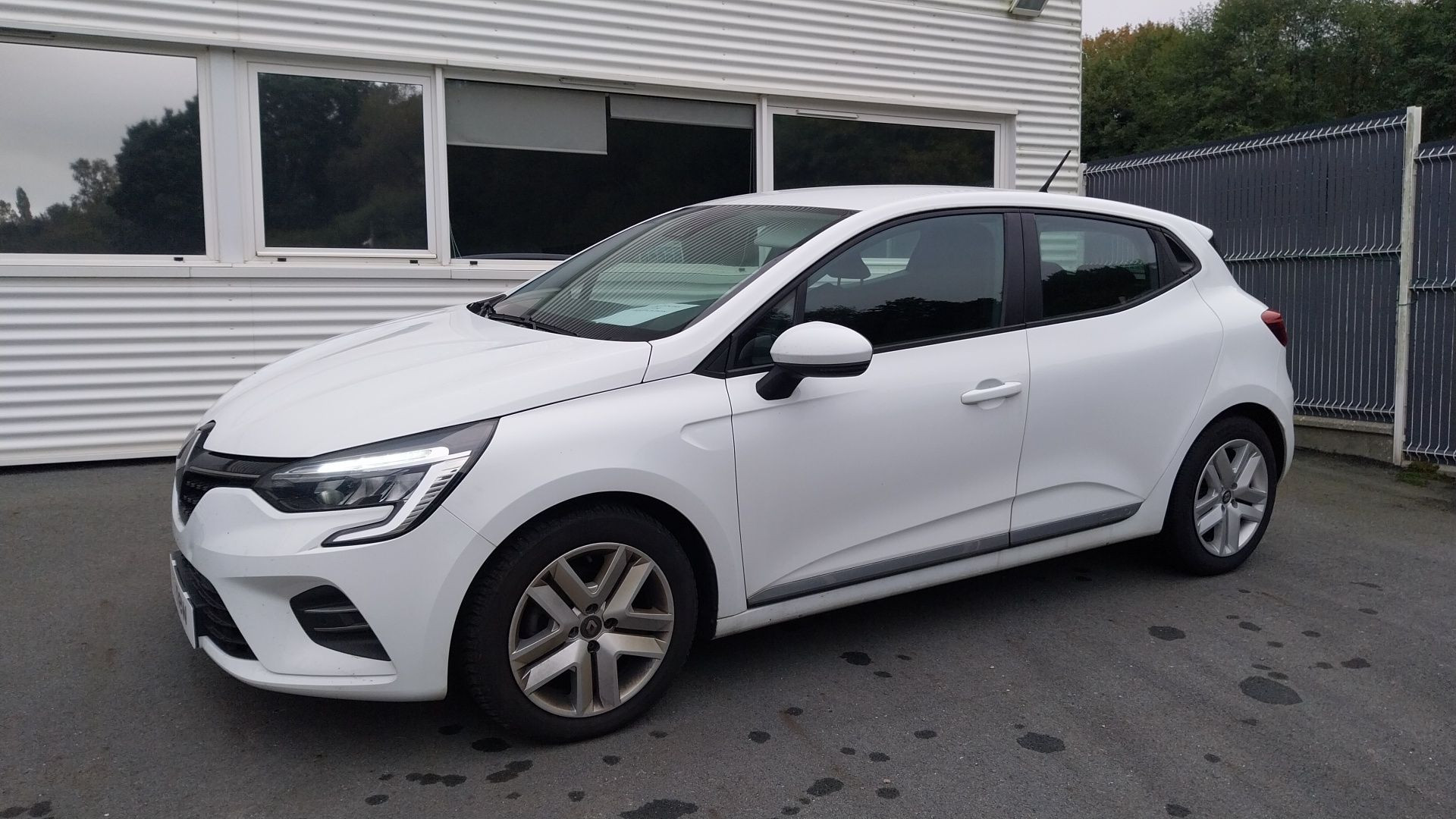 Renault Clio 5 CLIO SOCIETE TCE 100 GPL - 21 occasion de 2021 en vente à Guingamp