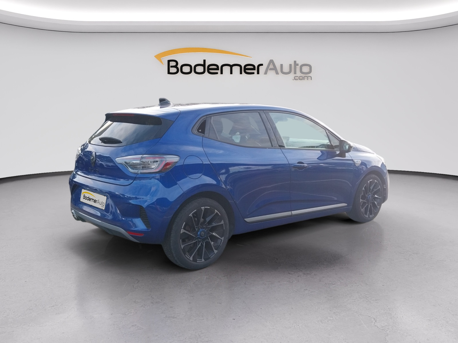 Vente en ligne Renault Clio 5 Clio TCe 90 au prix de 17 790 €