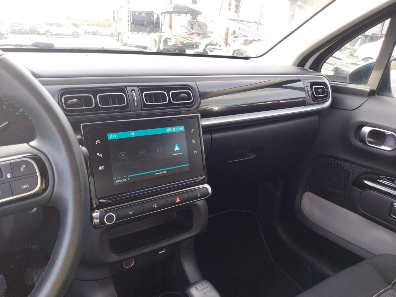 Vente en ligne Citroën C3 Business C3 PureTech 110 S&S BVM6 au prix de 9 590 €