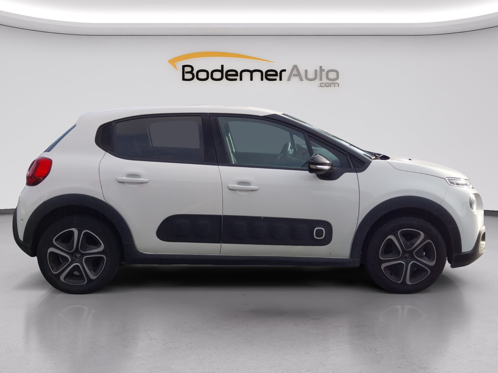 Vente en ligne Citroën C3 Business C3 PureTech 110 S&S BVM6 au prix de 9 590 €