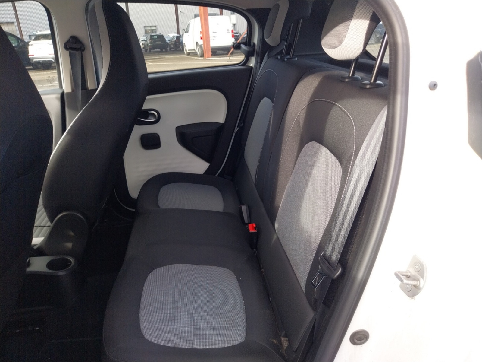 Vente en ligne Renault Twingo 3  SCe 65 au prix de 9 990 €