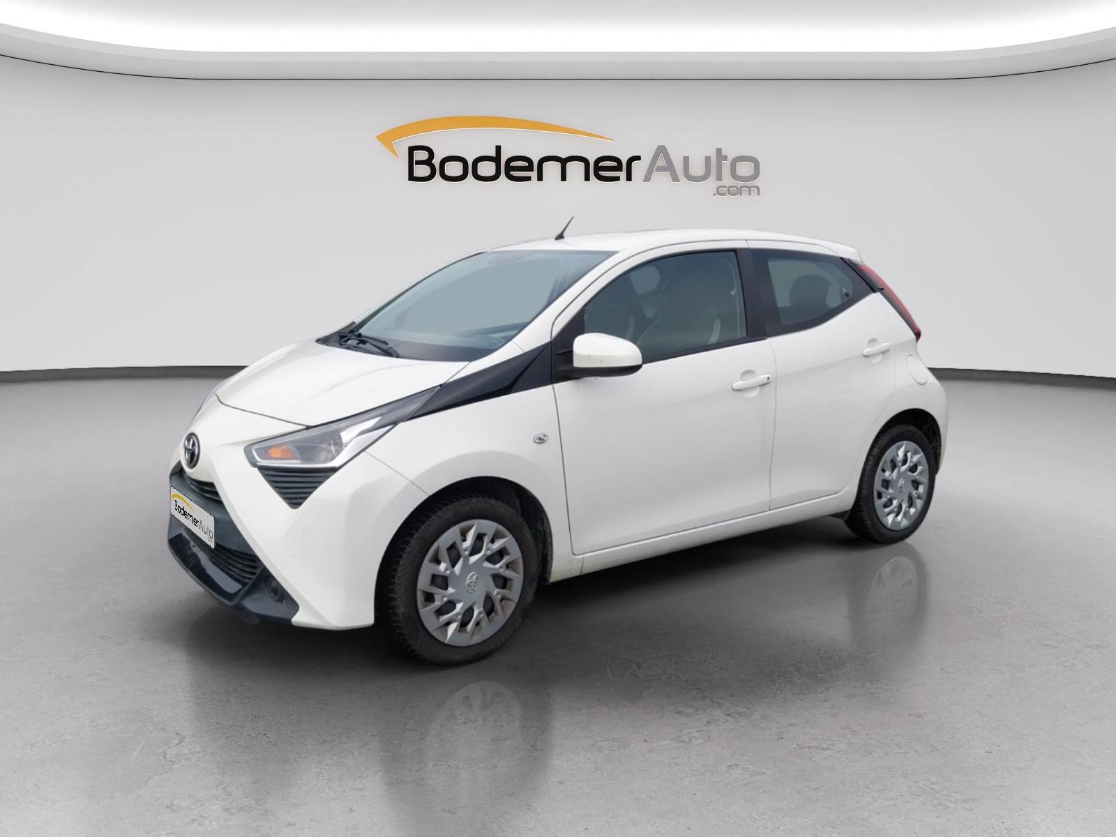Toyota Aygo Aygo 1.0 VVT-i occasion de 2021 en vente à Guingamp