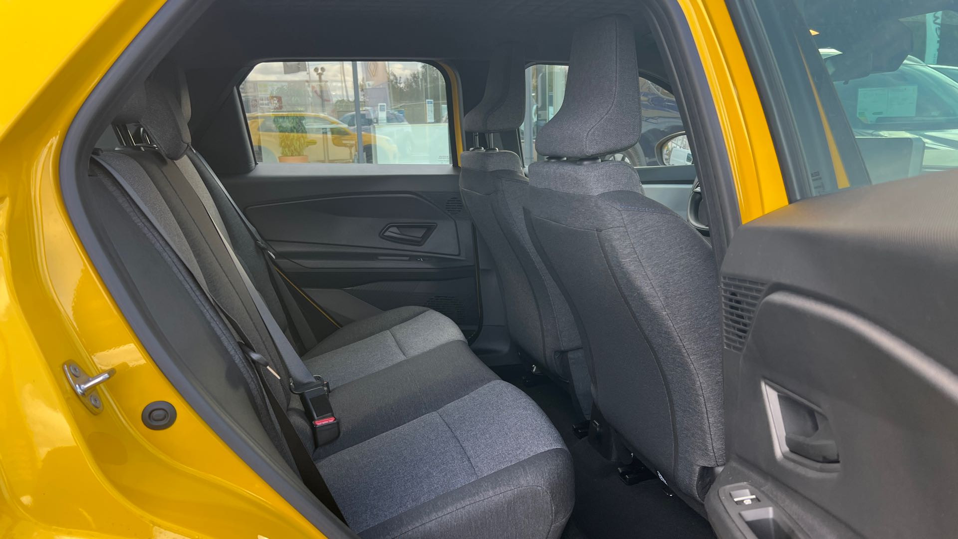 Vente en ligne Renault R5 E-Tech  120 ch autonomie urbaine au prix de 29 690 €
