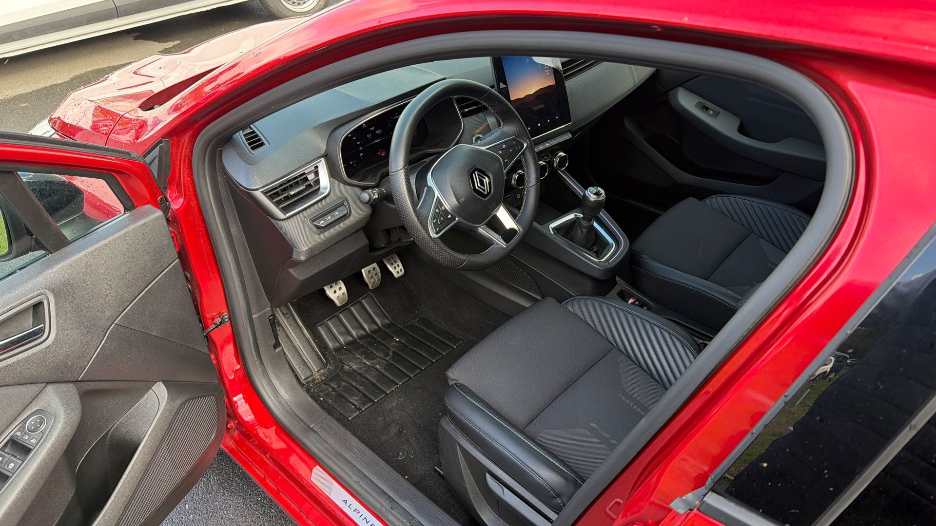 Vente en ligne Renault Clio 5 Clio TCe 90 au prix de 17 590 €