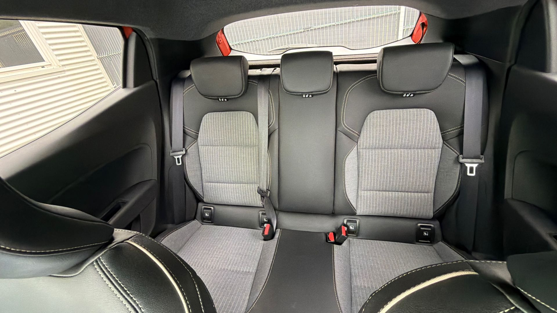 Vente en ligne Renault Clio 5 Clio TCe 90 au prix de 15 590 €