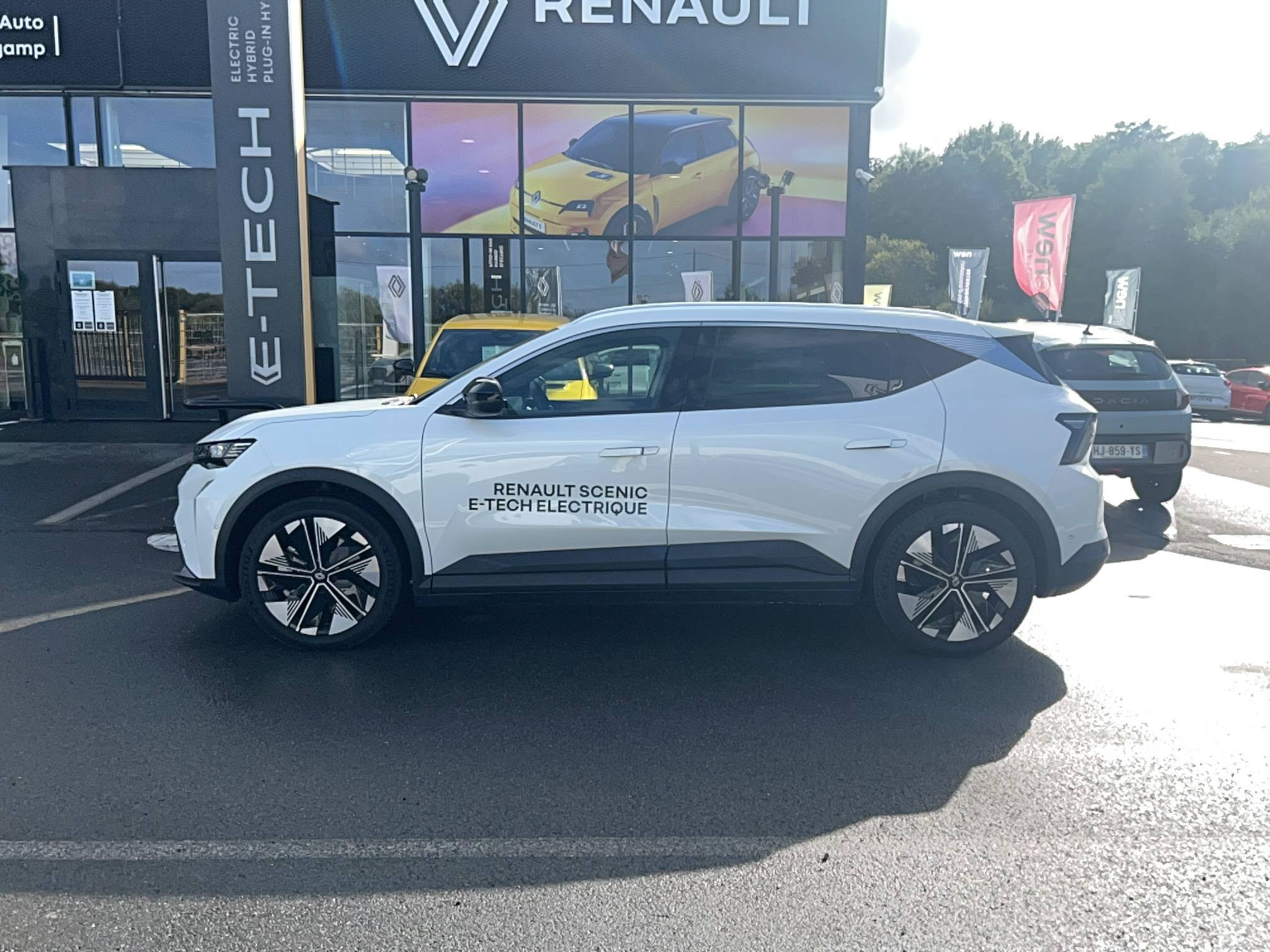 Vente en ligne Renault Scenic E-Tech Scenic E-Tech électrique 220 ch grande autonomie au prix de 47 590 €