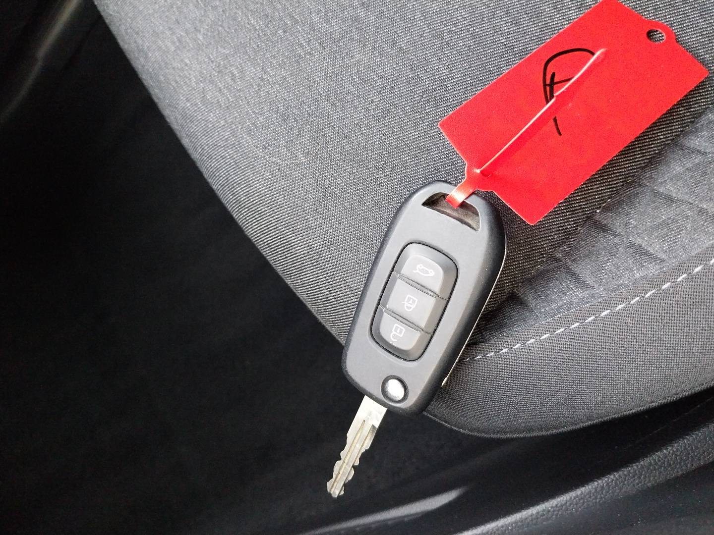 Vente en ligne Renault Clio 5 Clio TCe 90 au prix de 14 290 €