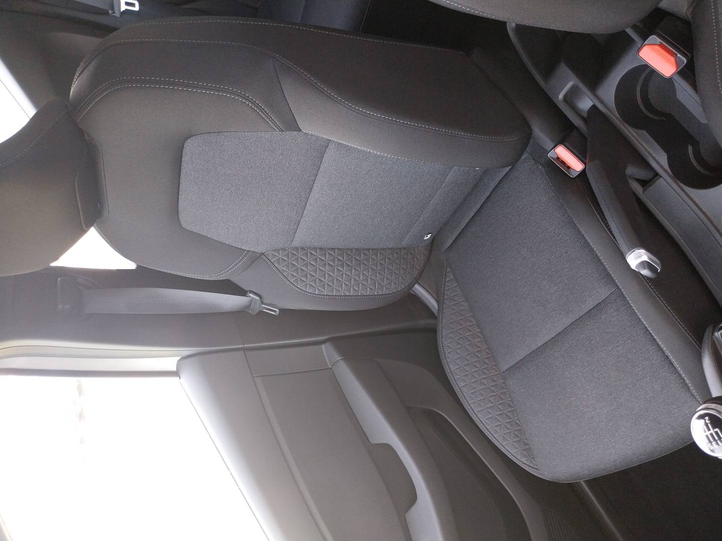 Vente en ligne Renault Clio 5 Clio TCe 90 au prix de 14 290 €