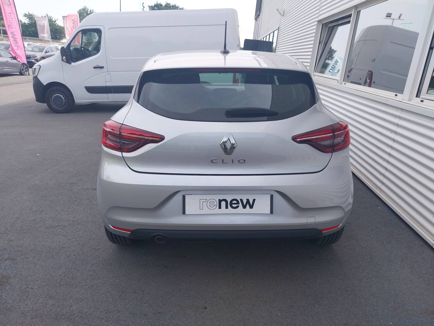 Vente en ligne Renault Clio 5 Clio TCe 90 au prix de 14 290 €