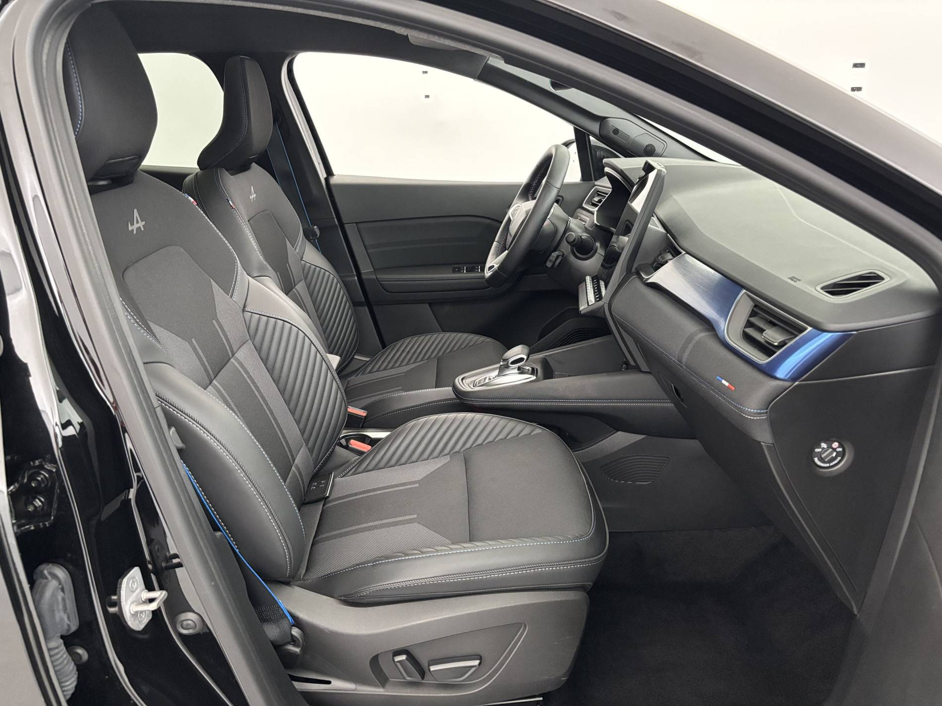 Vente en ligne Renault Symbioz  E-Tech full hybrid 145 au prix de 27 690 €