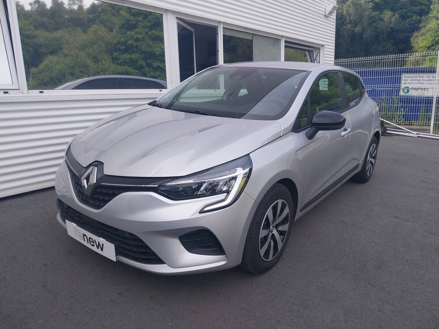 Vente en ligne Renault Clio 5 Clio TCe 90 au prix de 14 290 €