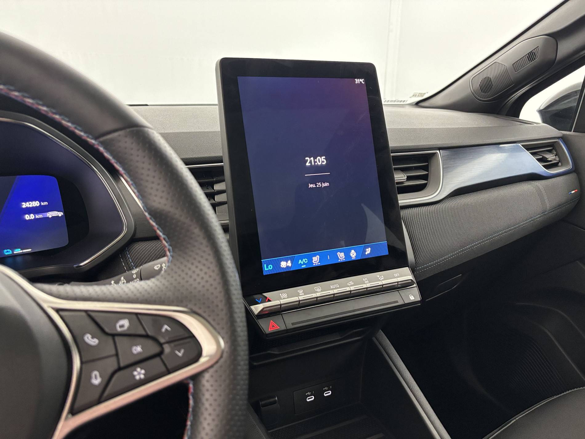 Vente en ligne Renault Symbioz  E-Tech full hybrid 145 au prix de 27 690 €