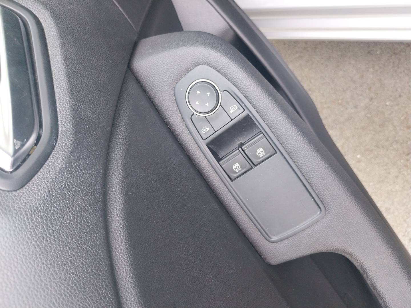 Vente en ligne Renault Clio 5 Clio TCe 90 au prix de 14 290 €