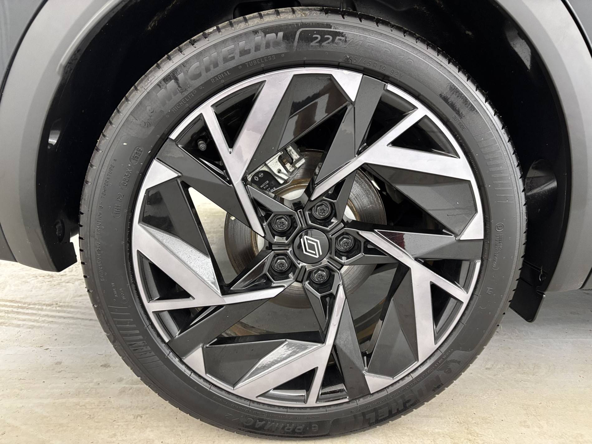 Vente en ligne Renault Symbioz  E-Tech full hybrid 145 au prix de 27 690 €