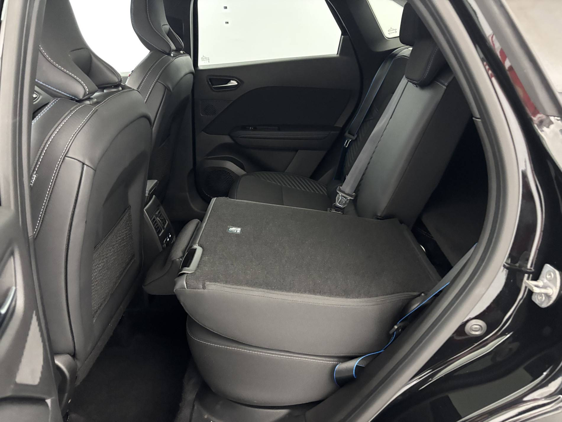 Vente en ligne Renault Symbioz  E-Tech full hybrid 145 au prix de 27 690 €