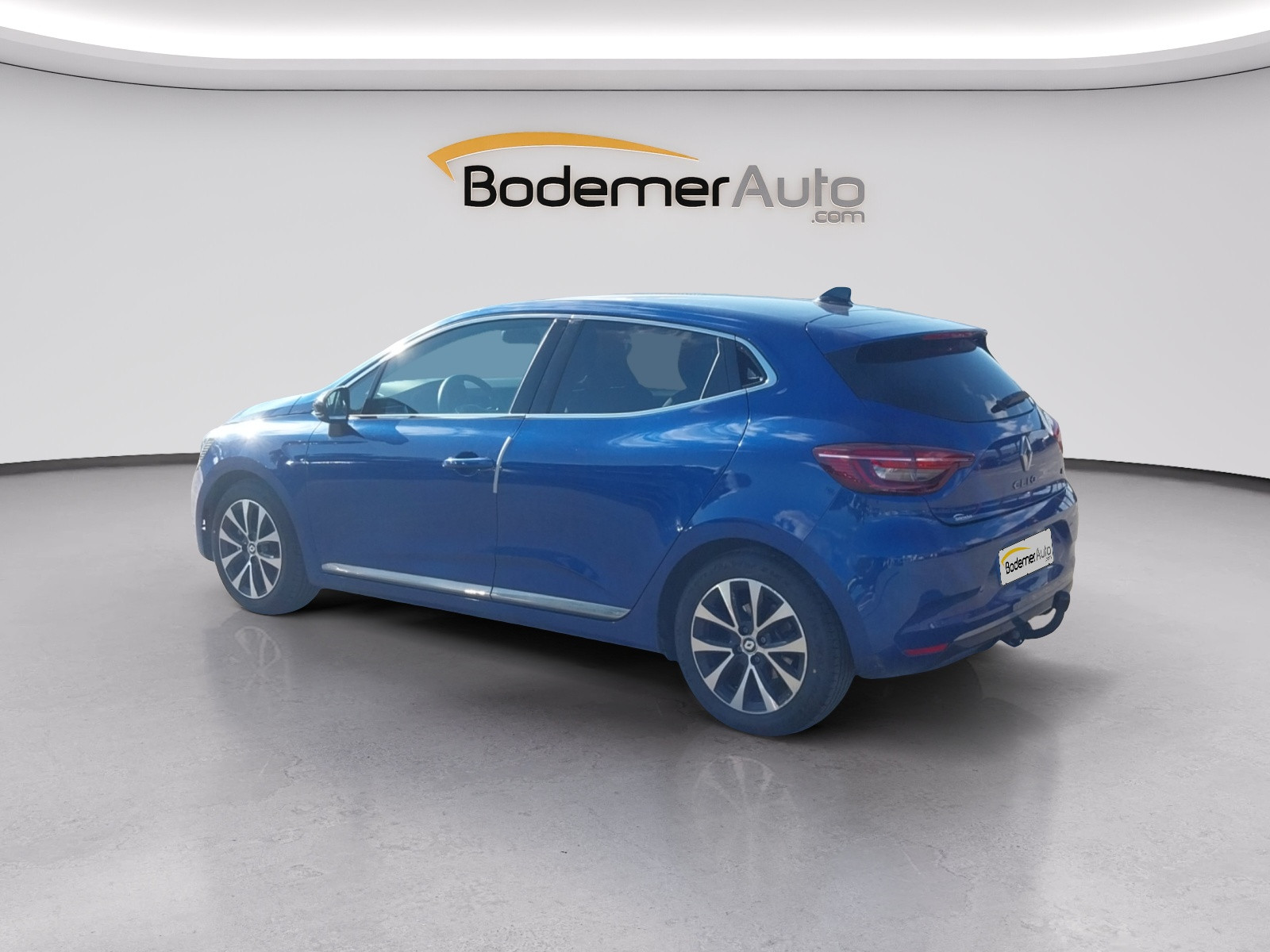 Vente en ligne Renault Clio 5 Clio E-Tech full hybrid 145 au prix de 18 490 €