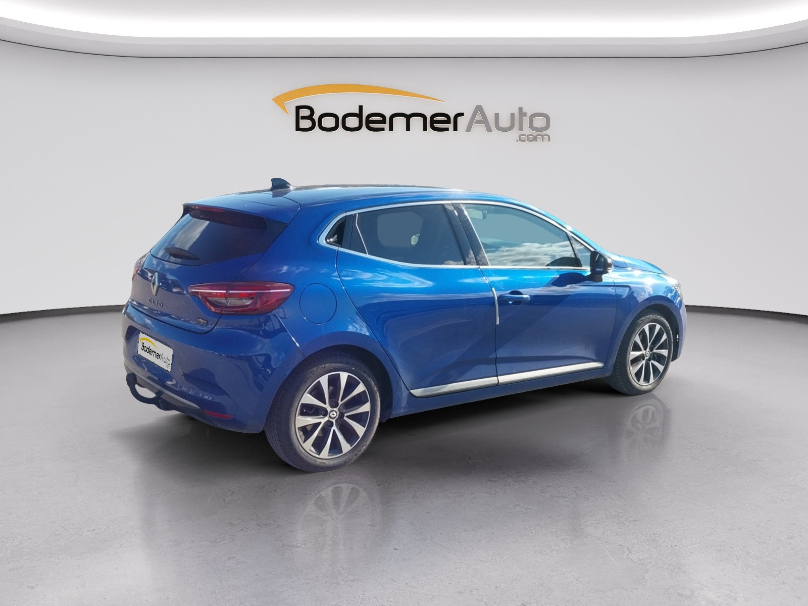 Vente en ligne Renault Clio 5 Clio E-Tech full hybrid 145 au prix de 18 490 €