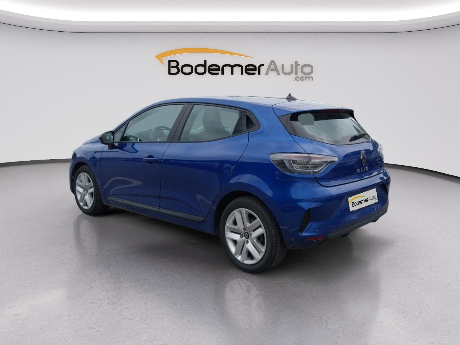 Vente en ligne Renault Clio 5 Clio E-Tech full hybrid 145 au prix de 18 490 €