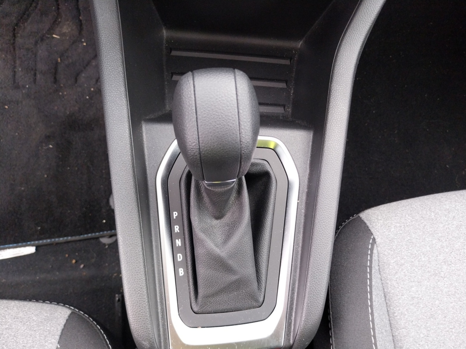 Vente en ligne Renault Clio 5 Clio E-Tech full hybrid 145 au prix de 18 490 €