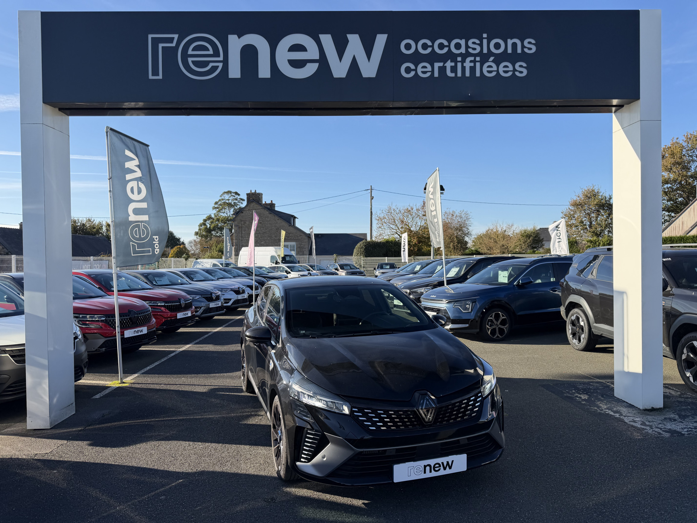 Renault Clio 5 Clio TCe 90 ch GSR2 occasion de 2025 en vente à Lannion