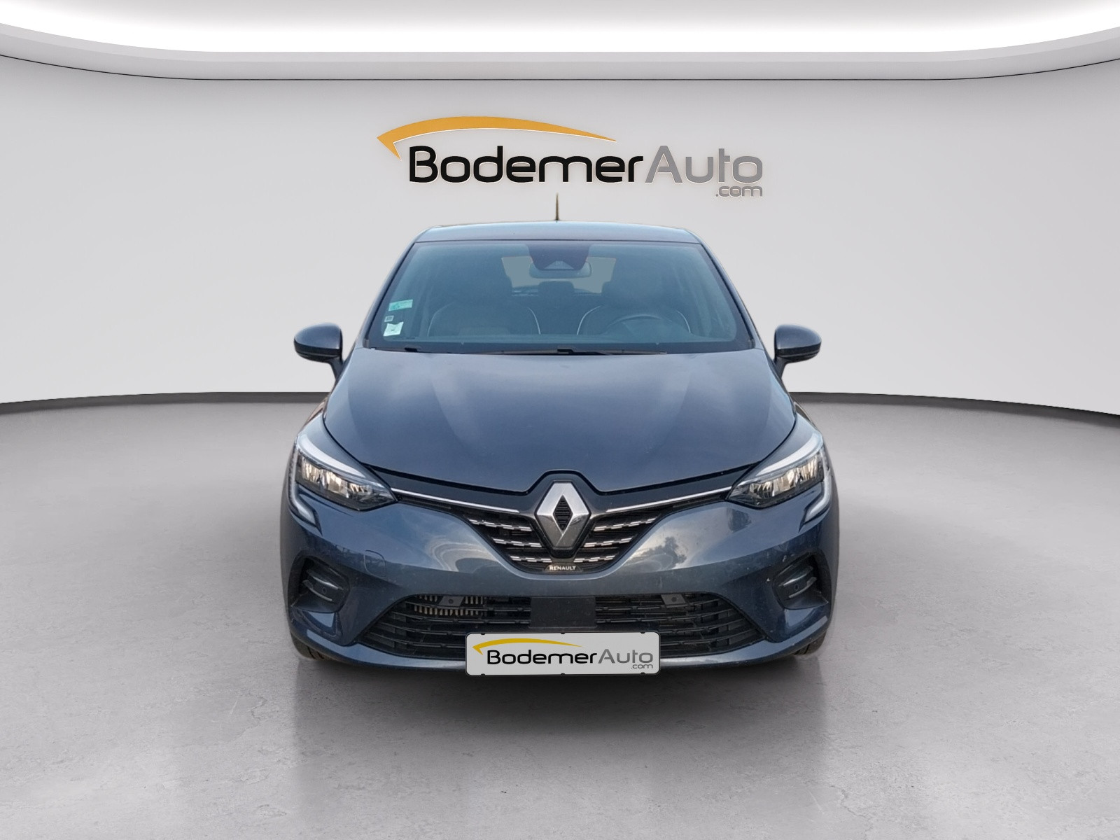 Vente en ligne Renault Clio 5 Clio TCe 90 - 21N au prix de 14 390 €
