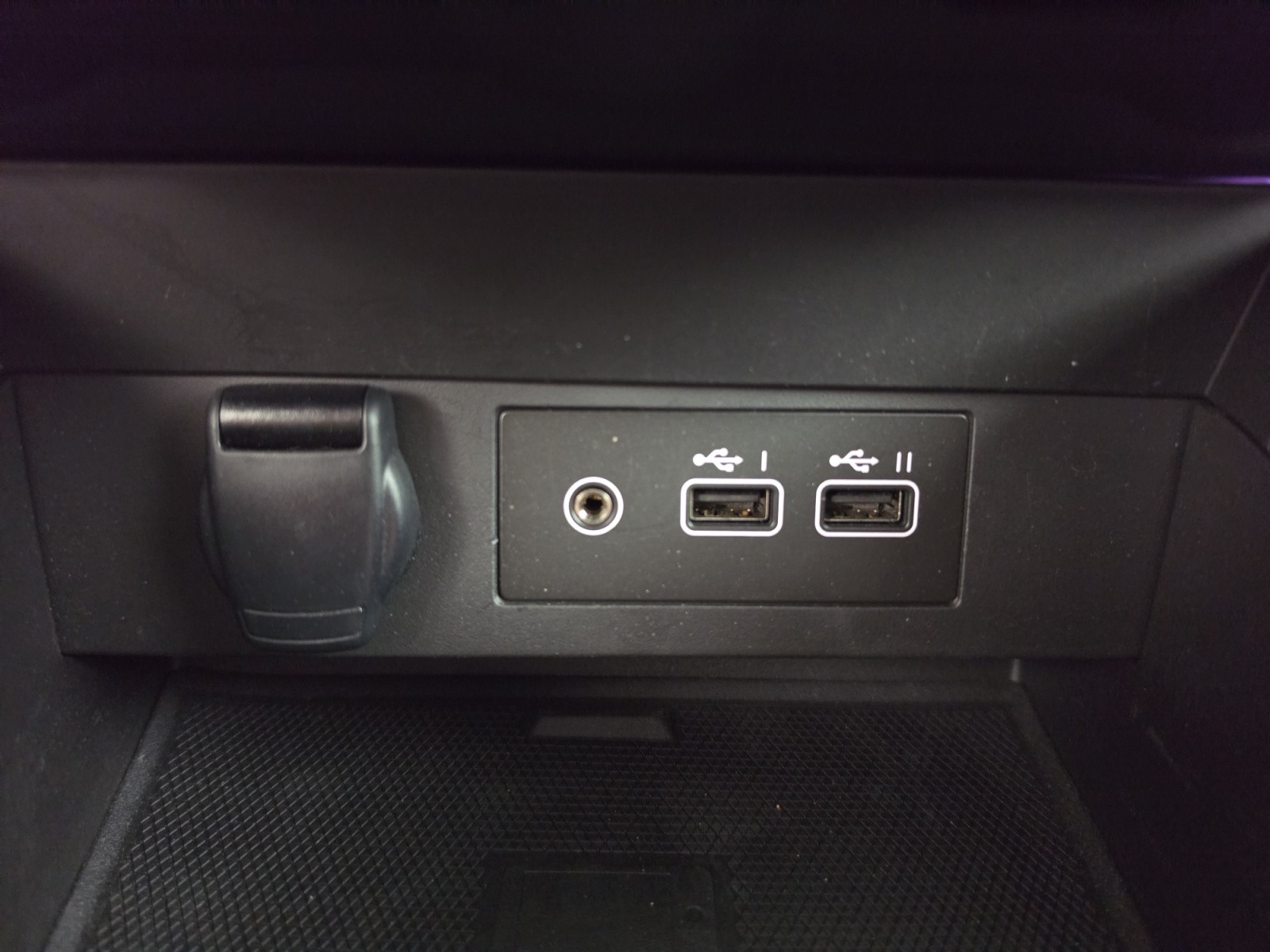 Vente en ligne Renault Clio 5 Clio E-Tech full hybrid 145 au prix de 18 490 €