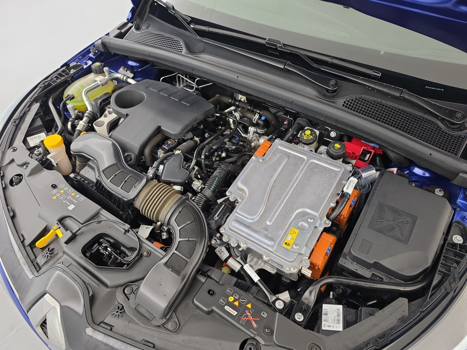 Vente en ligne Renault Clio 5 Clio E-Tech full hybrid 145 au prix de 18 490 €