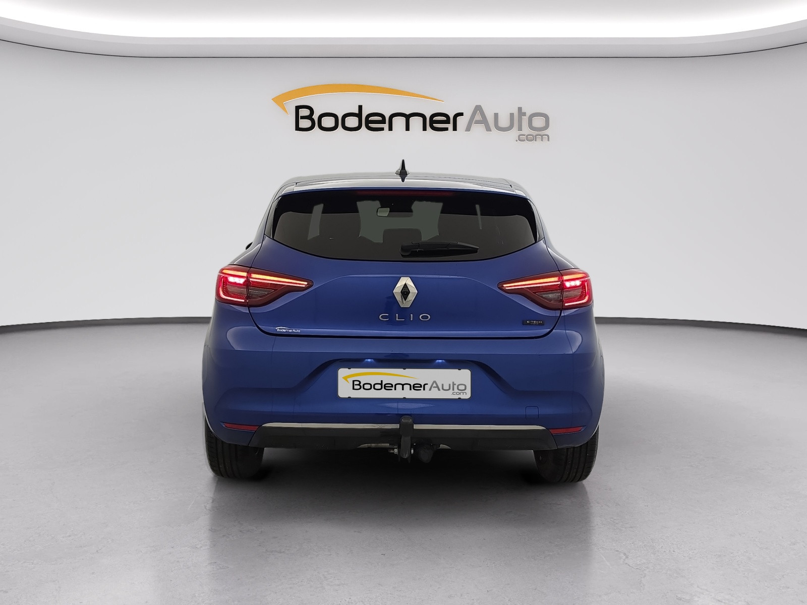 Vente en ligne Renault Clio 5 Clio E-Tech full hybrid 145 au prix de 18 490 €