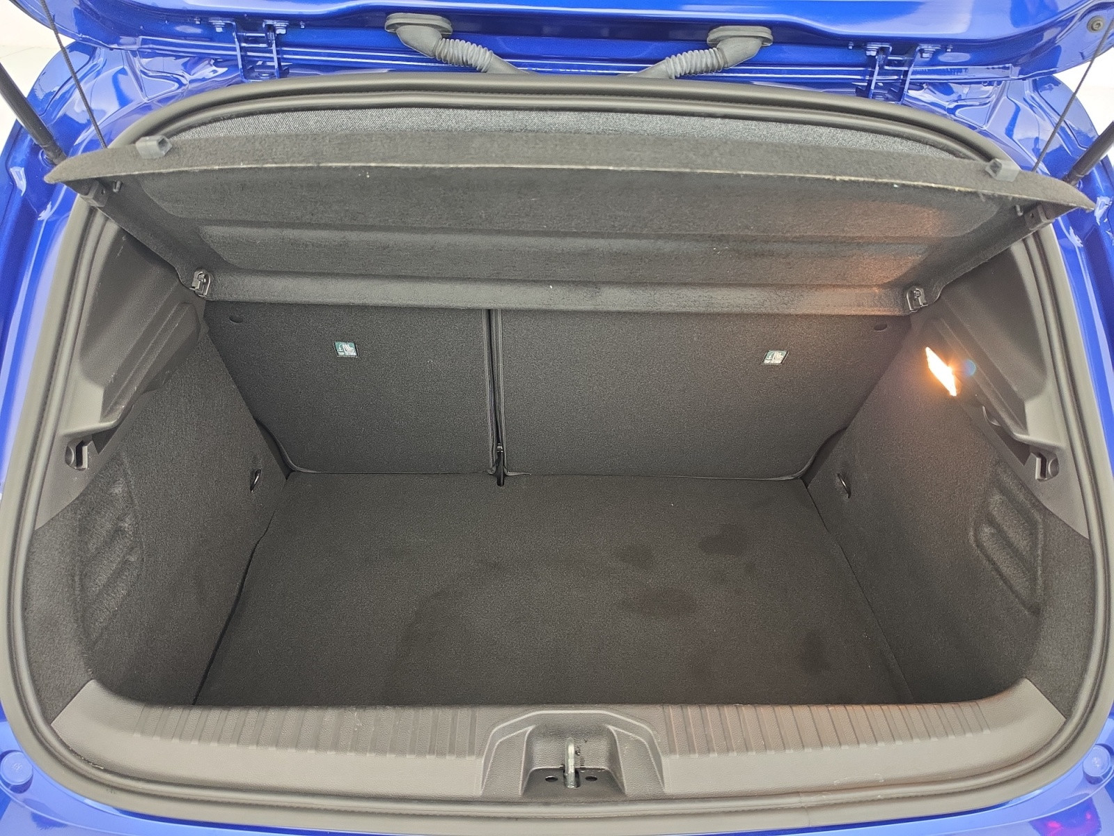 Vente en ligne Renault Clio 5 Clio E-Tech full hybrid 145 au prix de 18 490 €