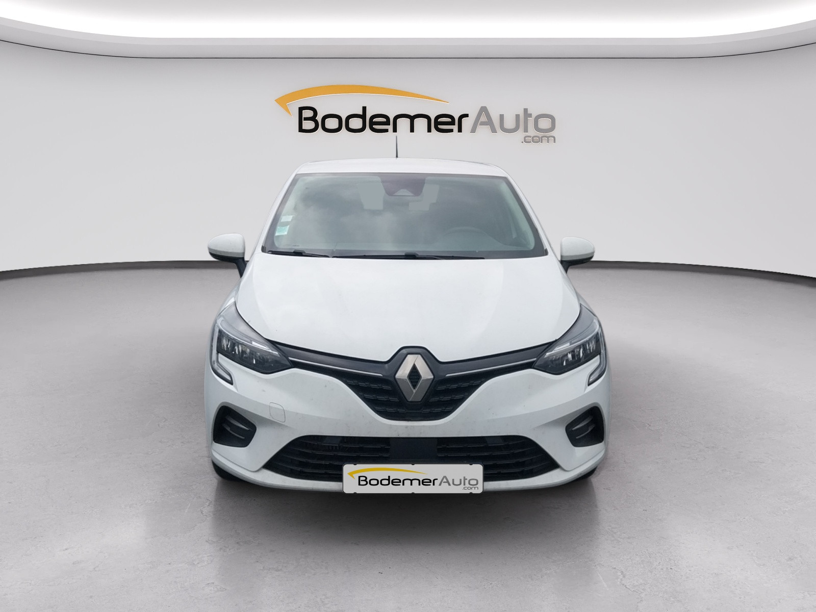 Vente en ligne Renault Clio 5 Clio TCe 90 - 21N au prix de 12 990 €