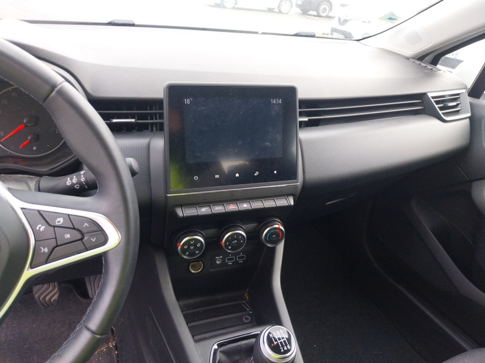 Vente en ligne Renault Clio 5 Clio TCe 90 - 21N au prix de 12 990 €