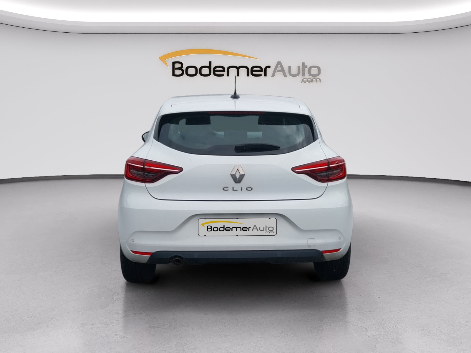 Vente en ligne Renault Clio 5 Clio TCe 90 - 21N au prix de 12 990 €