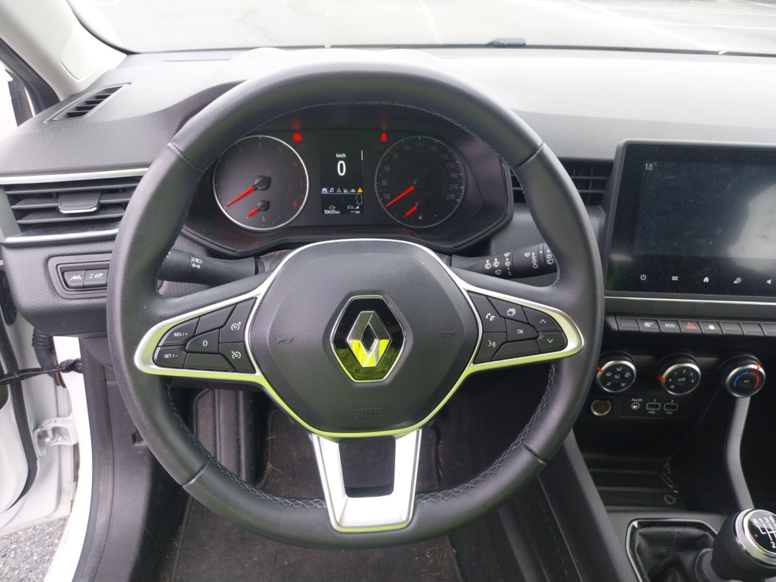 Vente en ligne Renault Clio 5 Clio TCe 90 - 21N au prix de 12 990 €